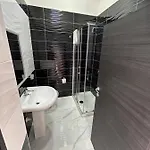 Hv Luigi Luxury * Nápoles