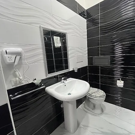 Hv Luigi Luxury *