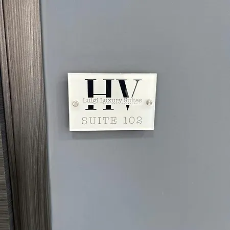 Luigi Luxury Apartment *