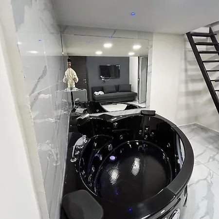 Luigi Luxury Διαμέρισμα *