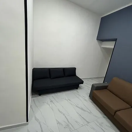 Luigi Luxury Νάπολη