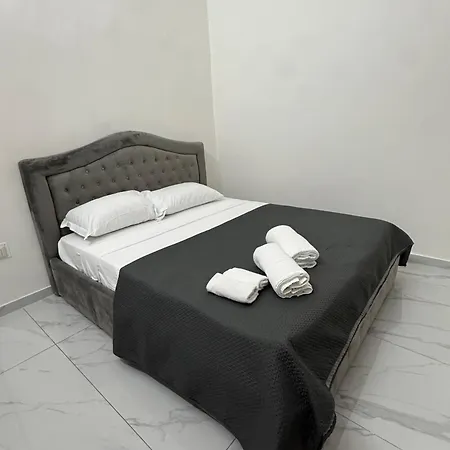 Hv Luigi Luxury Neapel