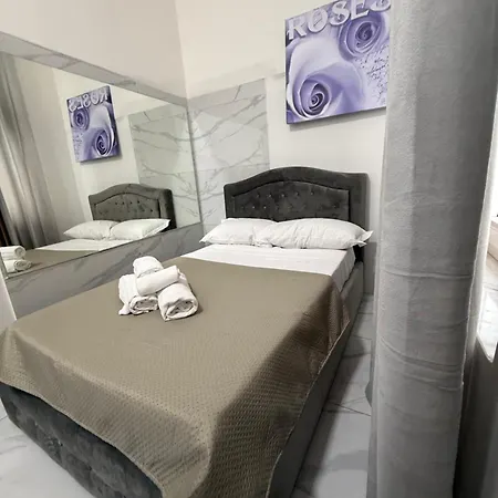 Hv Luigi Luxury * Neapel