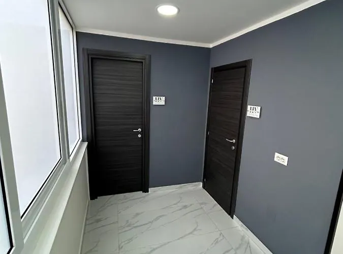 Luigi Luxury * Napoli
