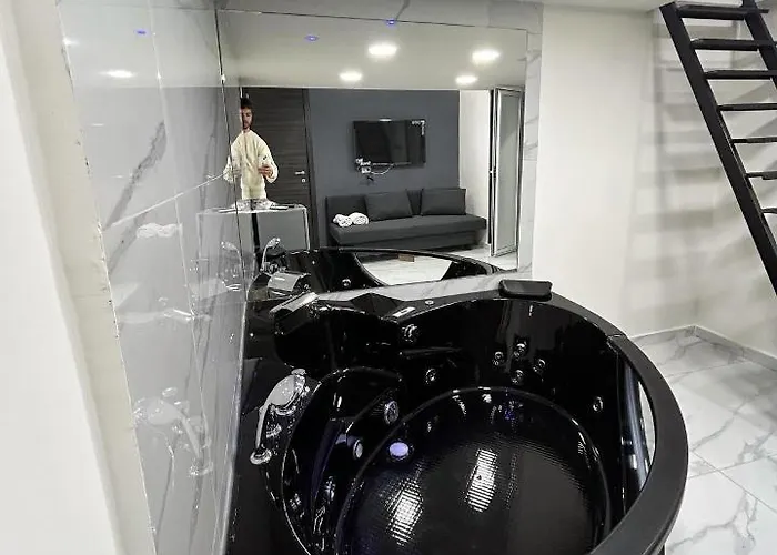 Hv Luigi Luxury Lejlighed *