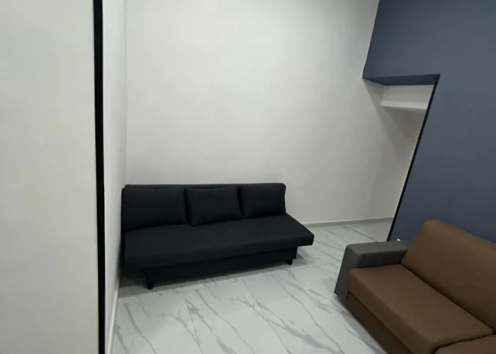 Luigi Luxury ナポリ